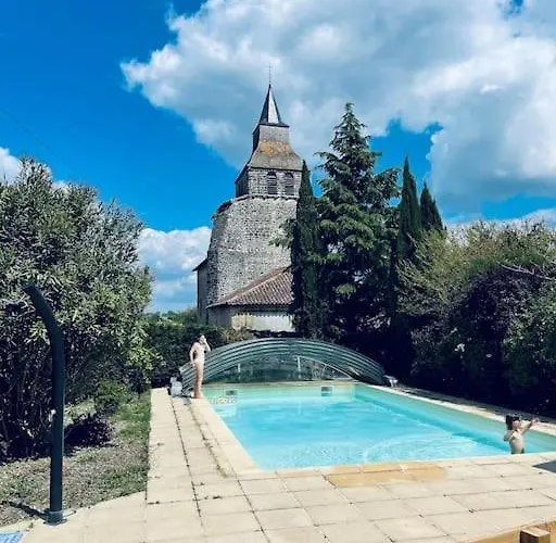 بيت للعطل Magnifique Maison Avec Piscine Au Calme Du Gers