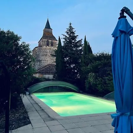 Semesterbostad Magnifique Maison Avec Piscine Au Calme Du Gers