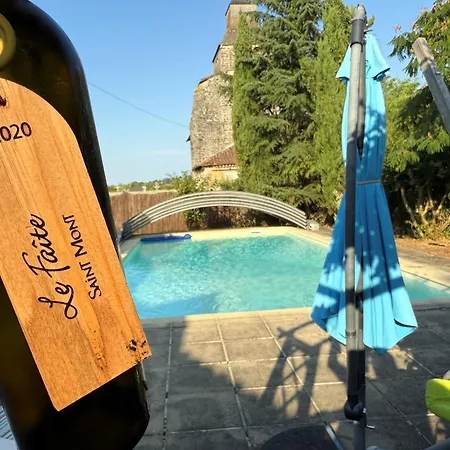 Magnifique Maison Avec Piscine Au Calme Du Gers Semesterbostad